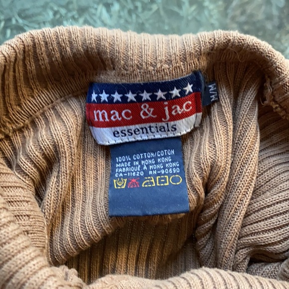 Mac & Jac Brown turtleneck - Picture 2 of 3